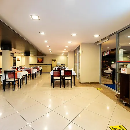 מלון Viking Nona