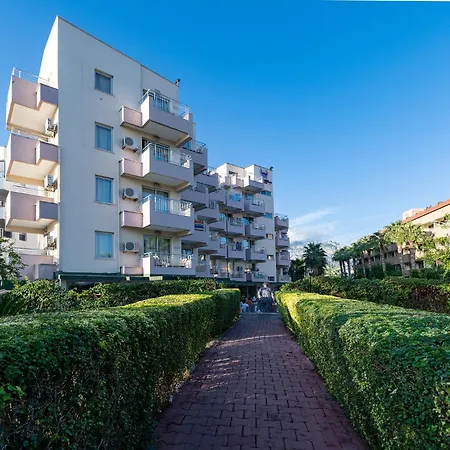 Viking Nona 4* קמר