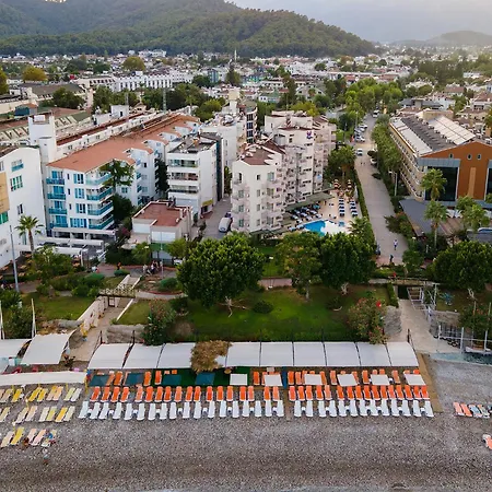 מלון Viking Nona 4*